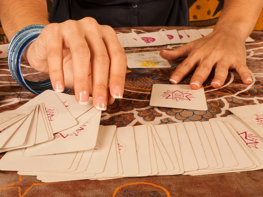 Combien de cartes dans un oracle - Jeu de cartes personnalisé